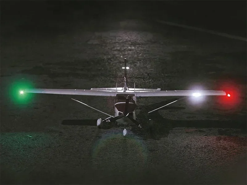 FMS セスナ 182 1500mm RC トレーナー航空機 - Photography Training のレビューと価格